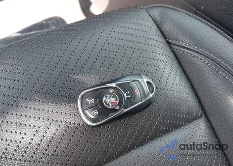 2022 Buick Encore Gx Fwd Essence z USA, uszkodzony, nr VIN KL4MMFSL9NB021452